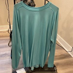 XL Teal lululemon Metal-Tech Long Sleeve